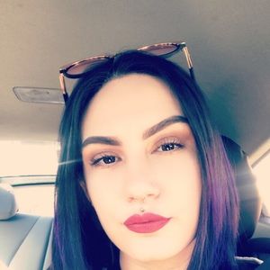 Meet your Posher, Janessa